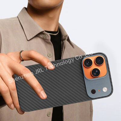 Copertina mobile in fibra di carbonio di aramide ultra sottile per iPhone 17 Pro